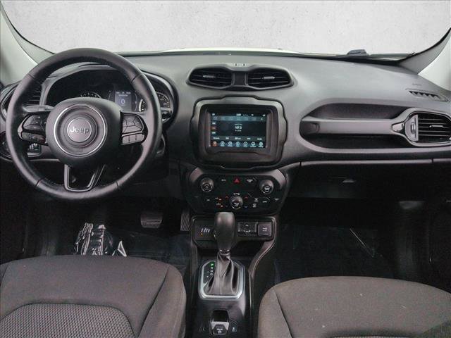 Used 2020 Jeep Renegade Altitude AWD/4WD image 18