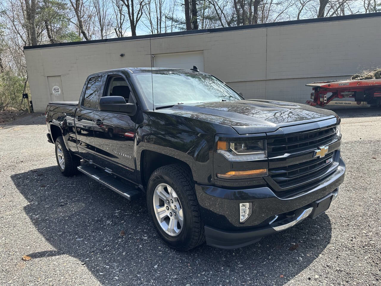 Used 2019 Chevrolet Silverado 1500 LT w/ All Star Edition AWD/4WD image 18