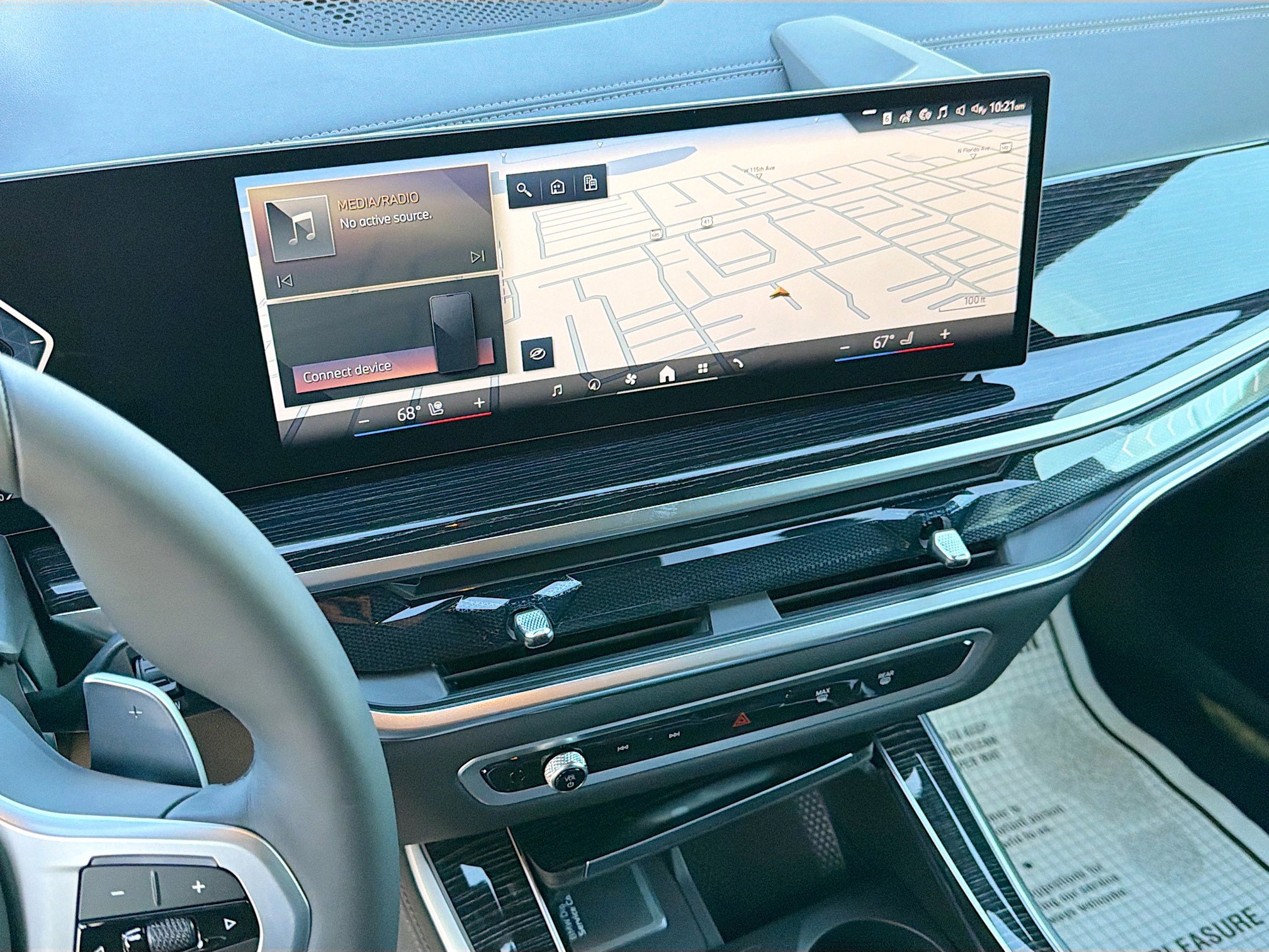 New 2026 BMW X5 xDrive50e w/ Executive Package image 28