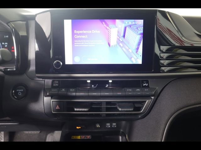 Used 2025 Toyota Camry LE FWD image 24