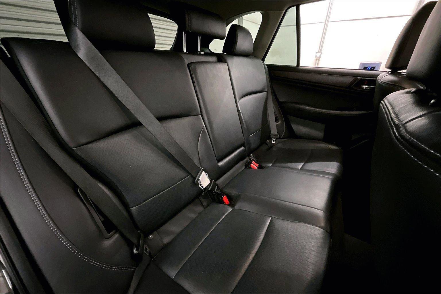 Used 2018 Subaru Outback 2.5i Limited image 27