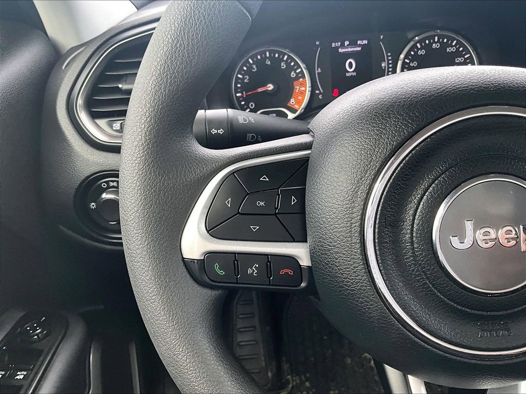 Used 2023 Jeep Renegade Latitude image 23