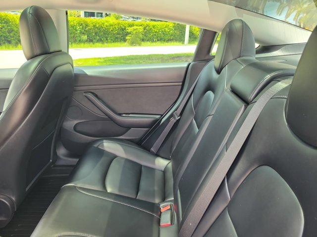 Used 2023 Tesla Model 3 Standard Range RWD image 13