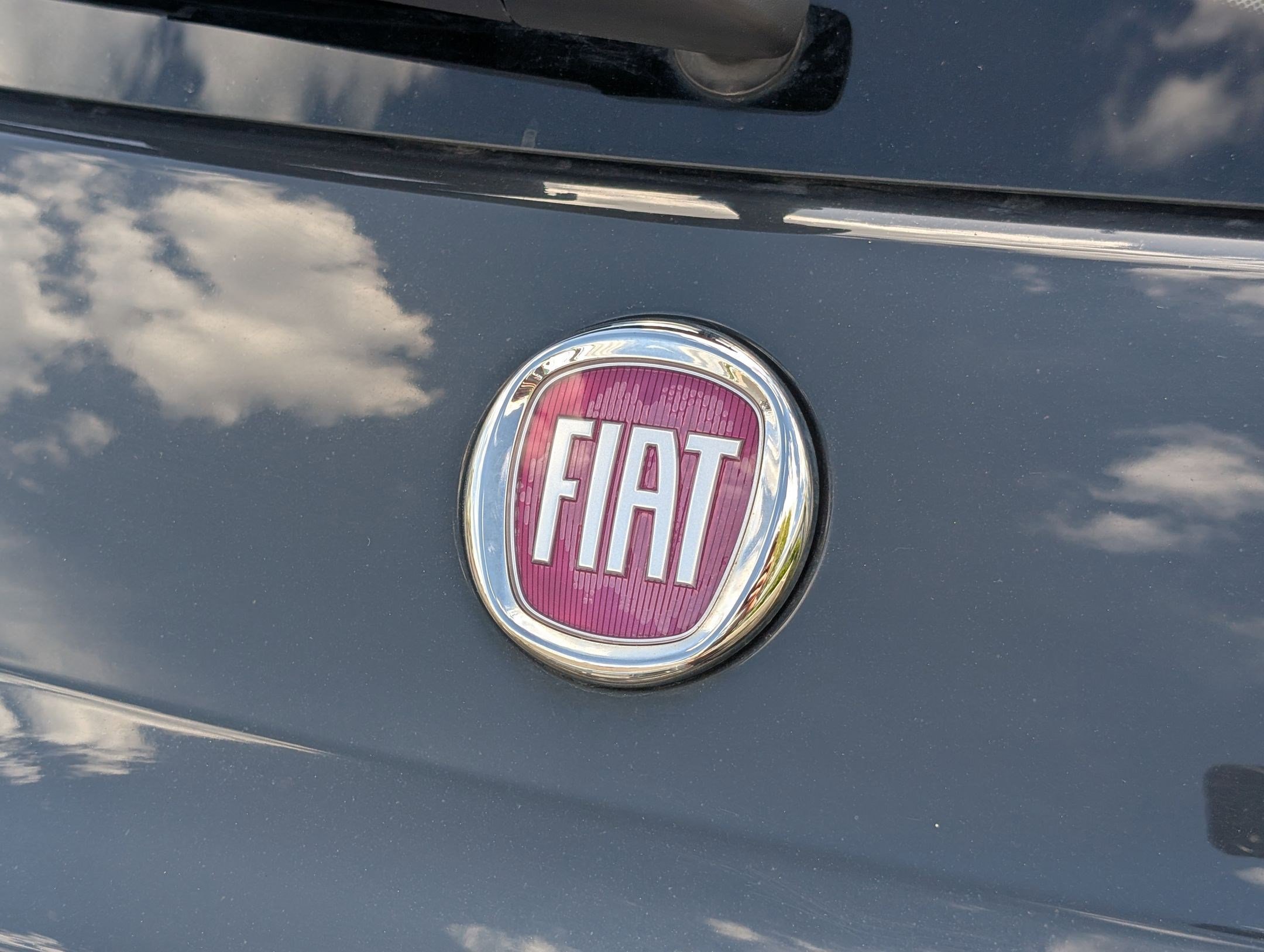 Used 2017 FIAT 500 Pop FWD image 12