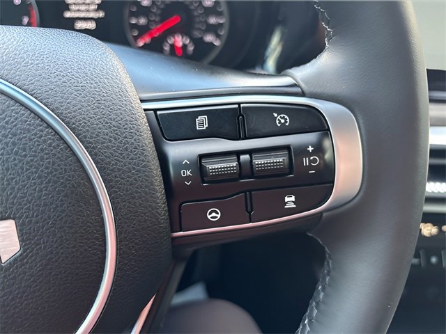 Used 2022 Kia K5 GT-Line image 11