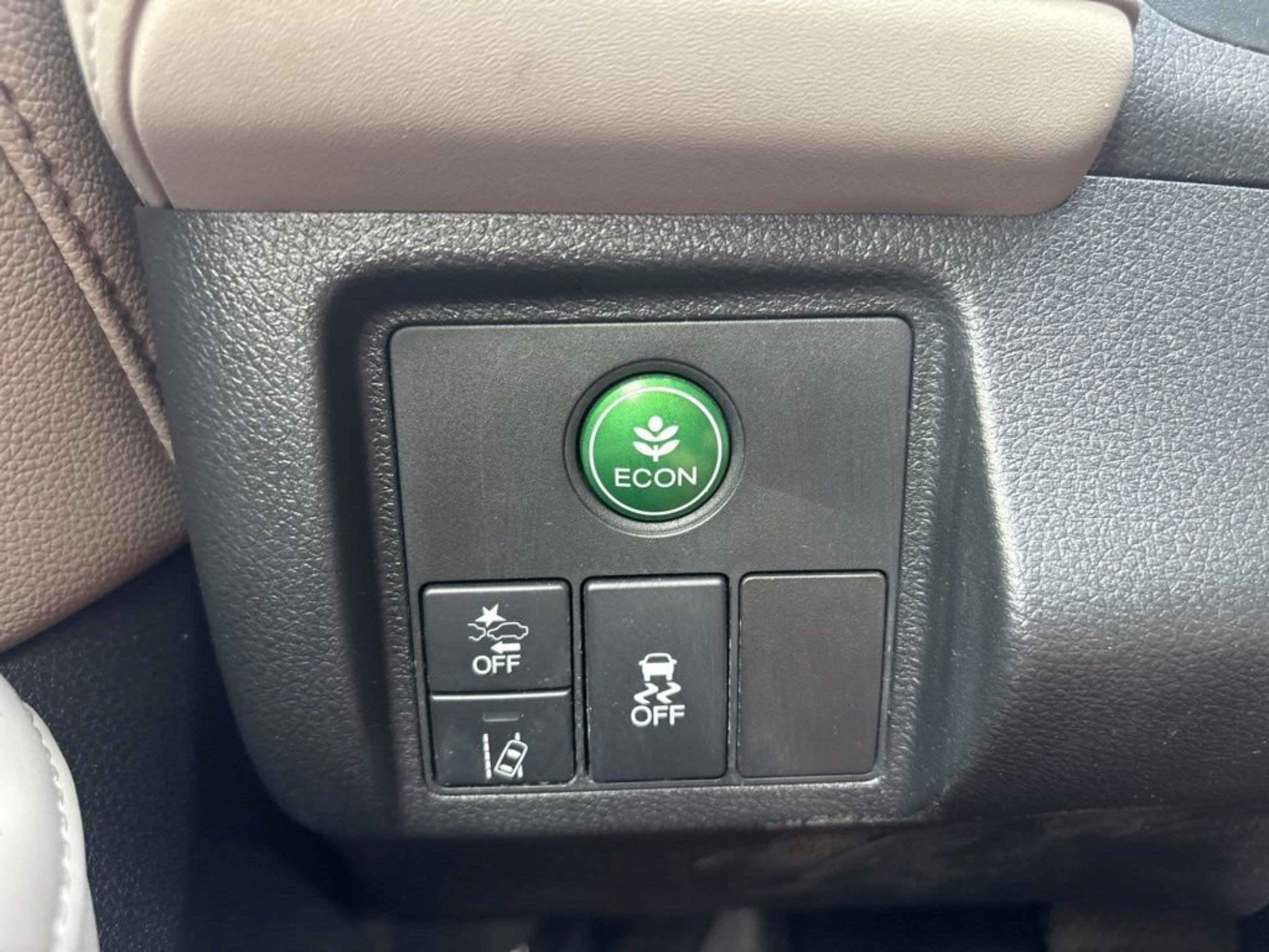 Used 2022 Honda HR-V EX-L image 26