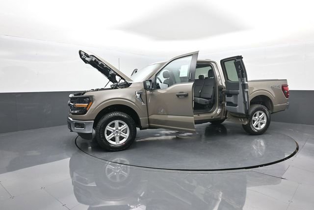 New 2026 Ford F150 XLT w/ Tow/Haul Package image 38