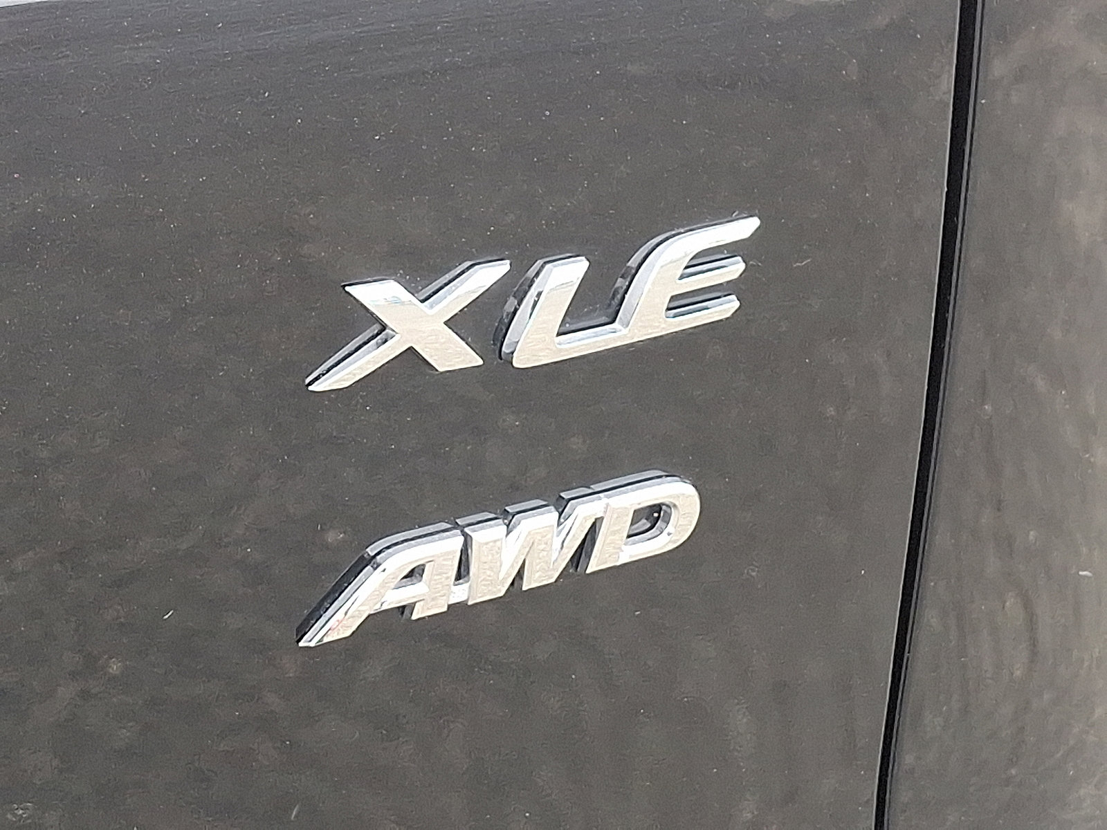 Certified 2023 Toyota Corolla Cross XLE w/ Convenience Package image 33