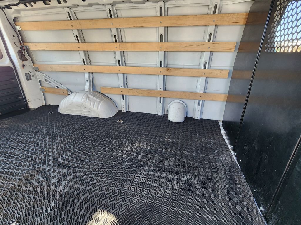 Used 2024 GMC Savana 2500 w/ Driver Convenience Package image 27