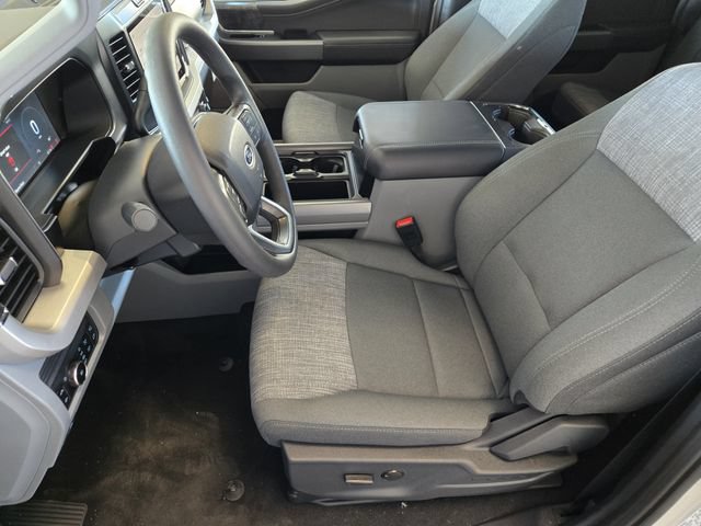 New 2026 Ford F250 XLT w/ XLT Premium Package AWD/4WD image 9