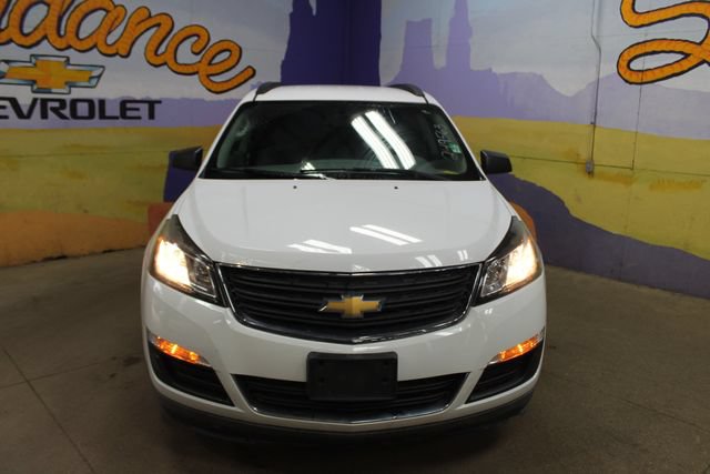 Used 2017 Chevrolet Traverse LS AWD/4WD image 3