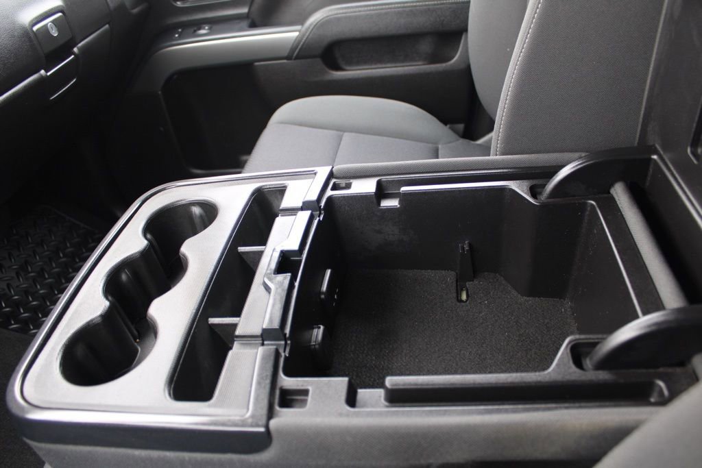 Used 2018 Chevrolet Silverado 1500 LT w/ All Star Edition image 37