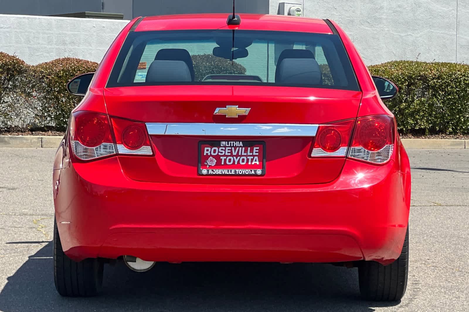 Used 2016 Chevrolet Cruze LT FWD image 8