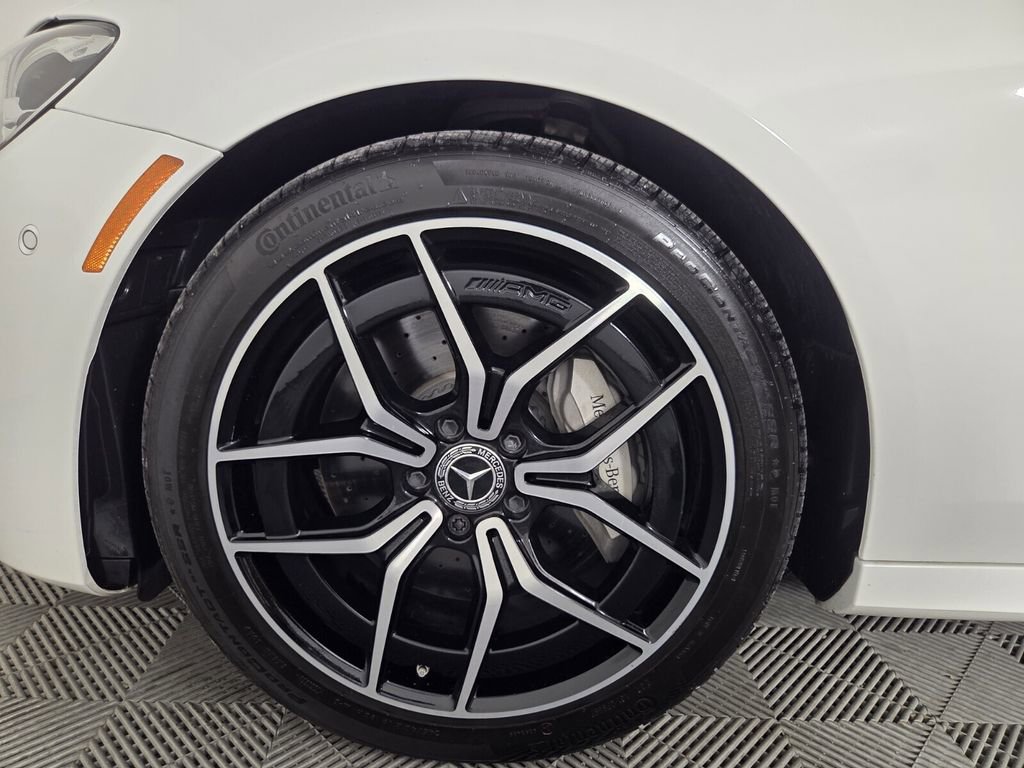 Used 2022 Mercedes-Benz E 350 Sedan image 8