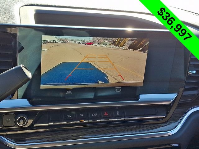 Used 2023 Chevrolet Silverado 1500 LT image 17