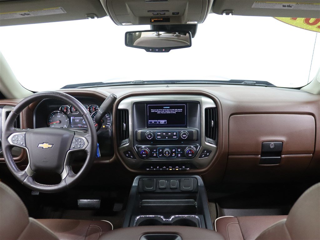 Used 2018 Chevrolet Silverado 1500 High Country image 19