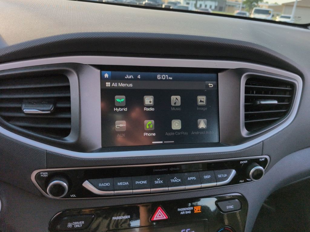 Used 2017 Hyundai Ioniq SEL FWD image 22