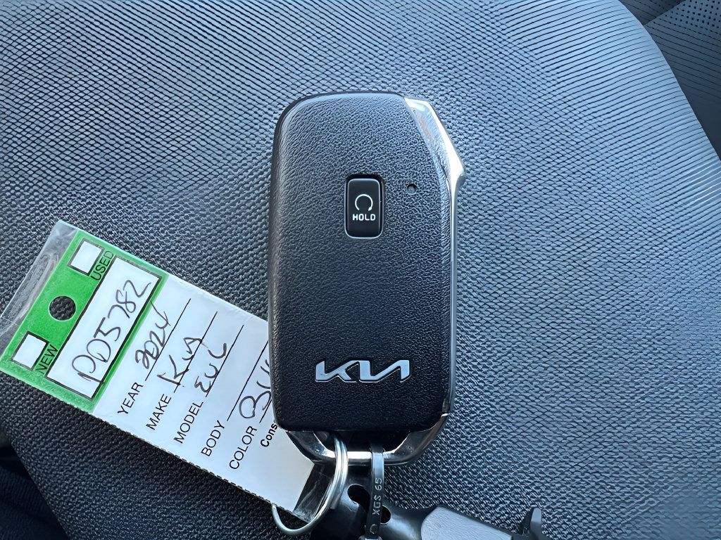 Used 2024 Kia EV6 Wind AWD/4WD image 33