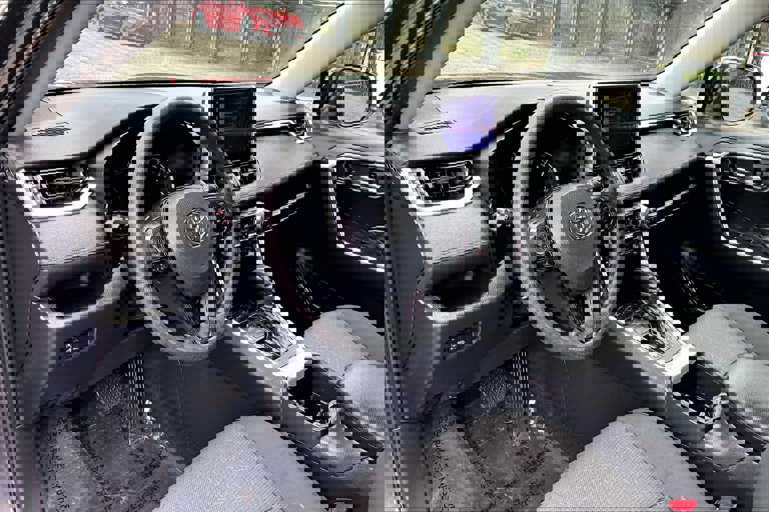 Used 2024 Toyota RAV4 XLE image 13