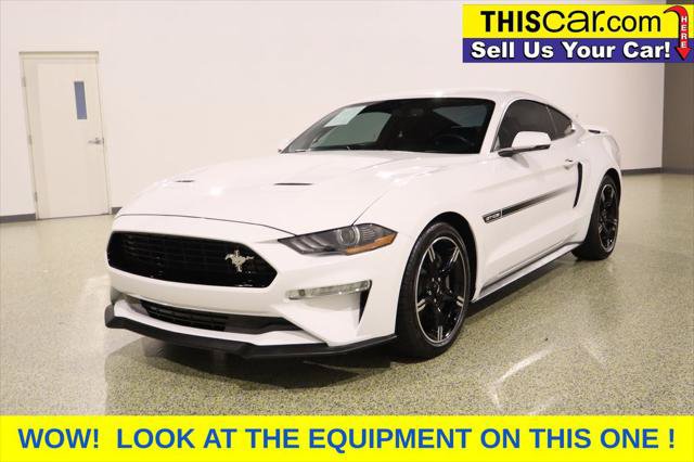 Used 2020 Ford Mustang GT Premium w/ Equipment Group 401A RWD image 4