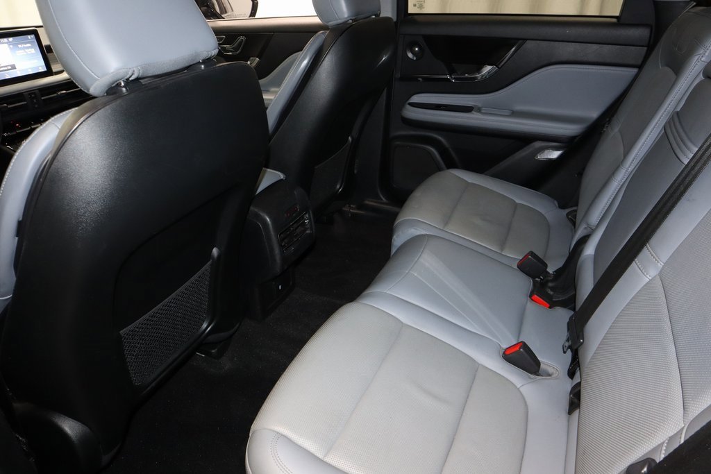 Used 2021 Lincoln Corsair Reserve w/ Equipment Group 201A image 21