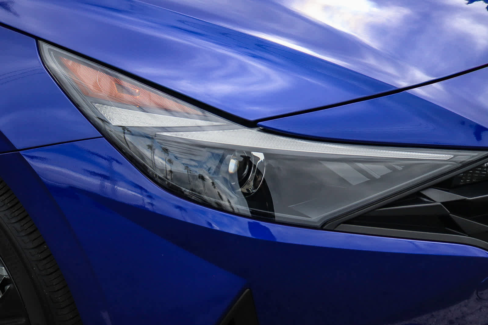 Used 2023 Hyundai Elantra SEL image 4