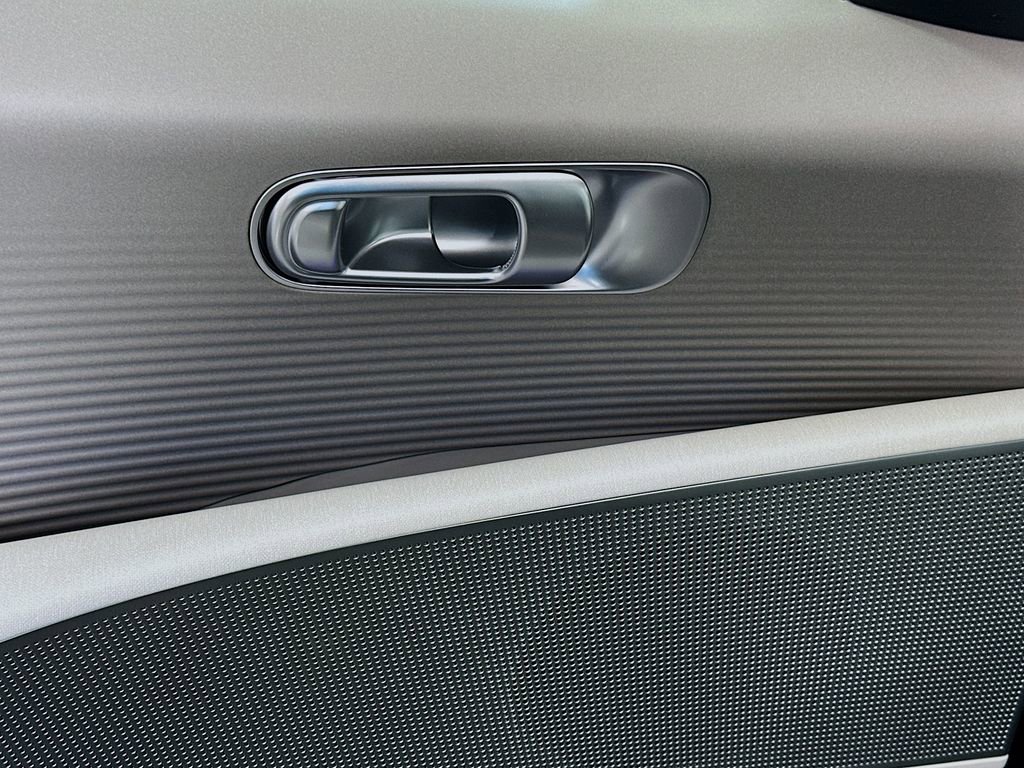 New 2025 Hyundai Ioniq 6 SEL image 20
