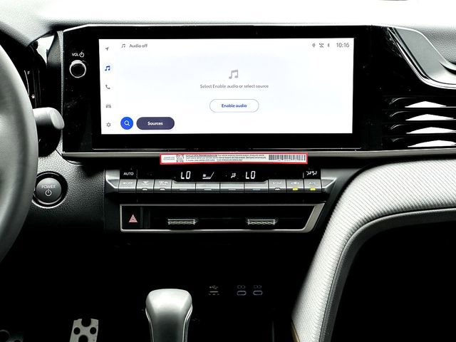 New 2026 Toyota Camry SE image 22