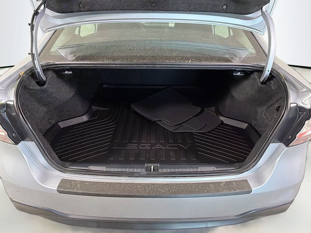 Used 2022 Subaru Legacy Premium image 29