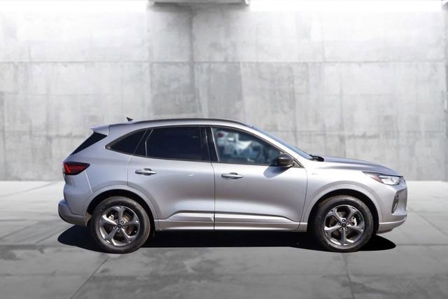 Certified 2024 Ford Escape ST-Line image 5