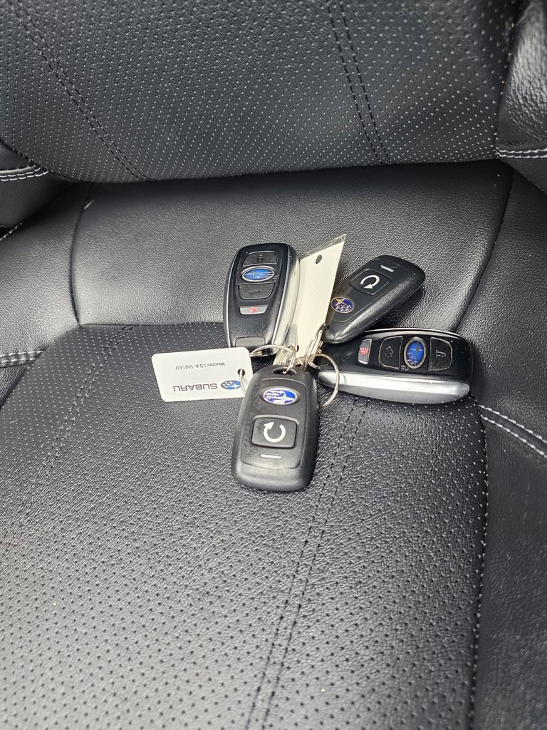 Used 2021 Subaru Forester Touring AWD/4WD image 29