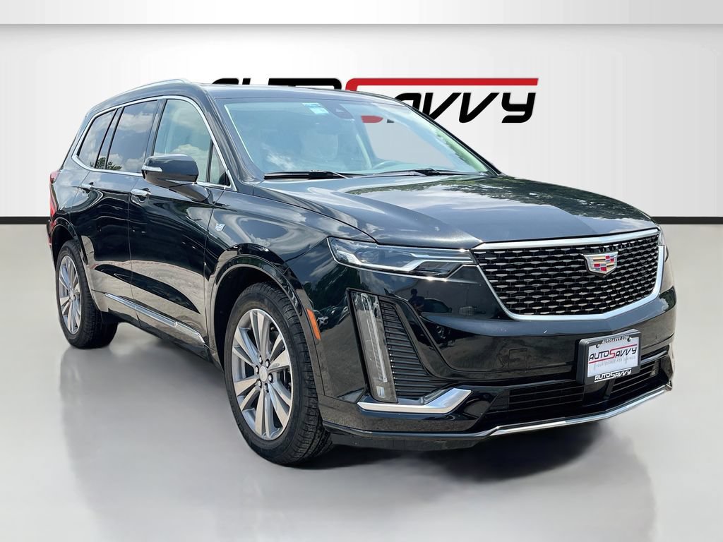 Used 2025 Cadillac XT6 Premium Luxury w/ Technology Package FWD image 1