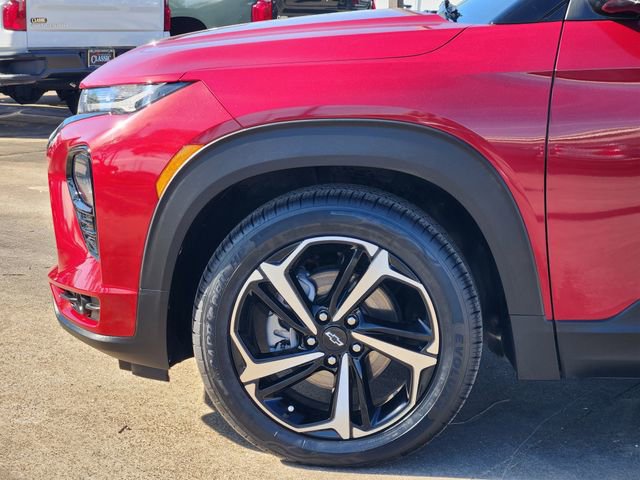 Used 2021 Chevrolet TrailBlazer RS w/ Sun and Liftgate Package FWD image 8