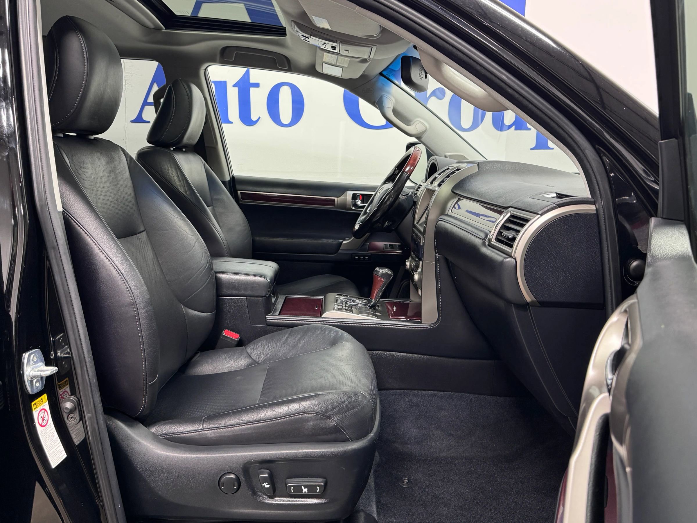Used 2018 Lexus GX 460 Premium AWD/4WD image 8