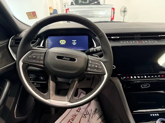 New 2026 Jeep Grand Cherokee Limited image 17