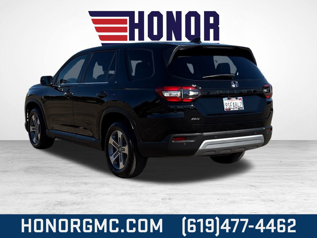 Used 2025 Honda Pilot EX-L image 5