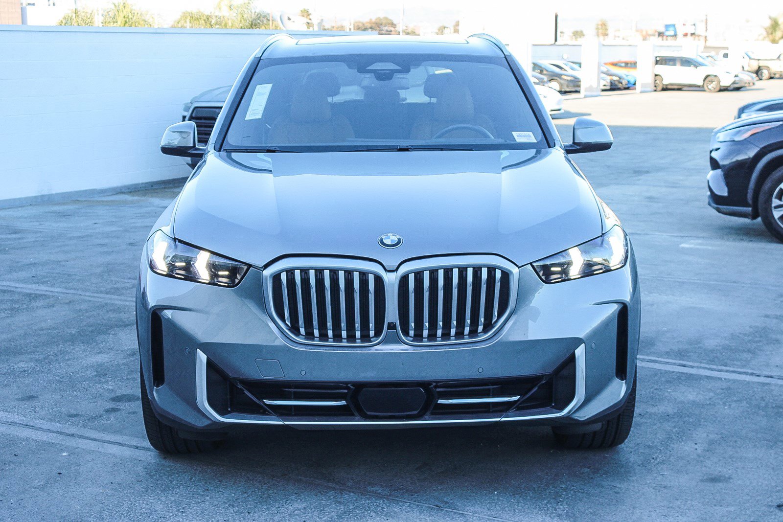 Used 2024 BMW X5 sDrive40i w/ Parking Assistance Package image 2