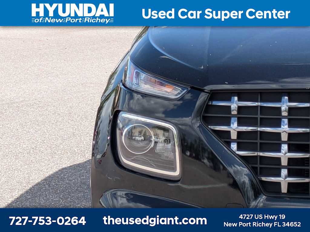 Used 2020 Hyundai Venue SEL image 9