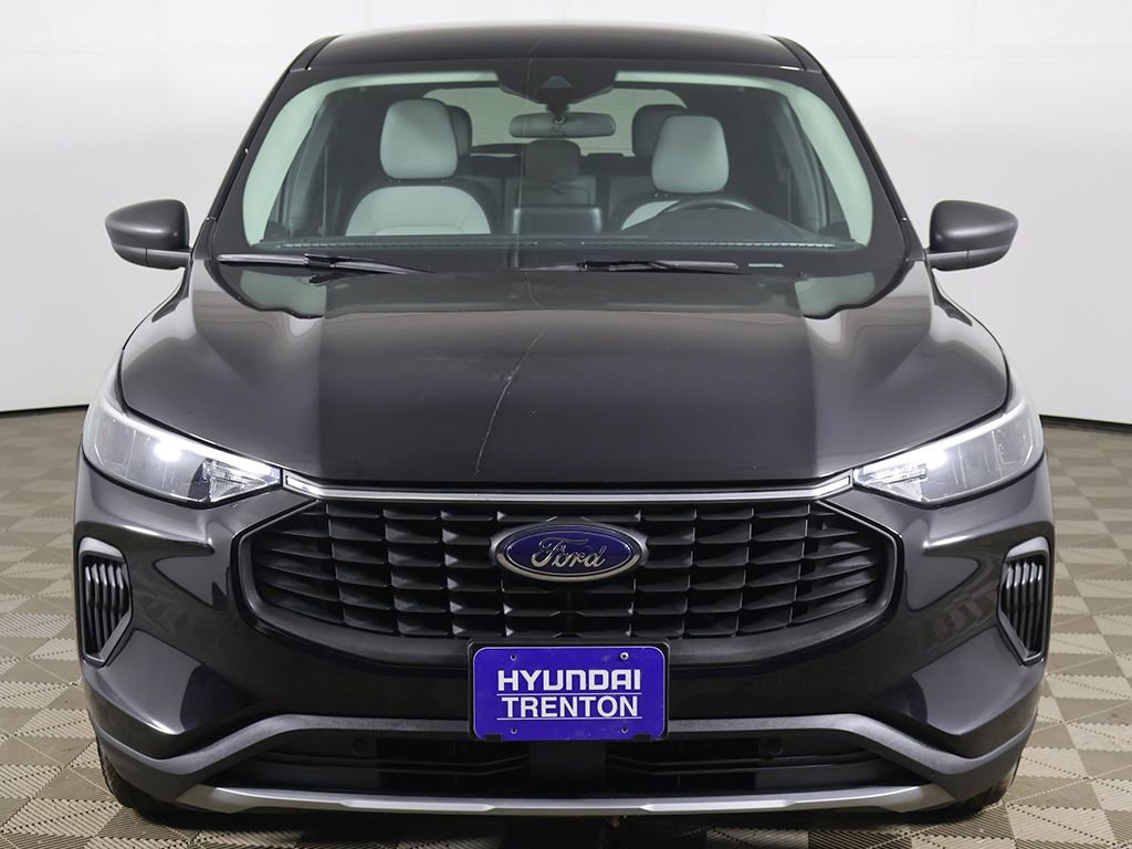 Used 2024 Ford Escape Active image 10