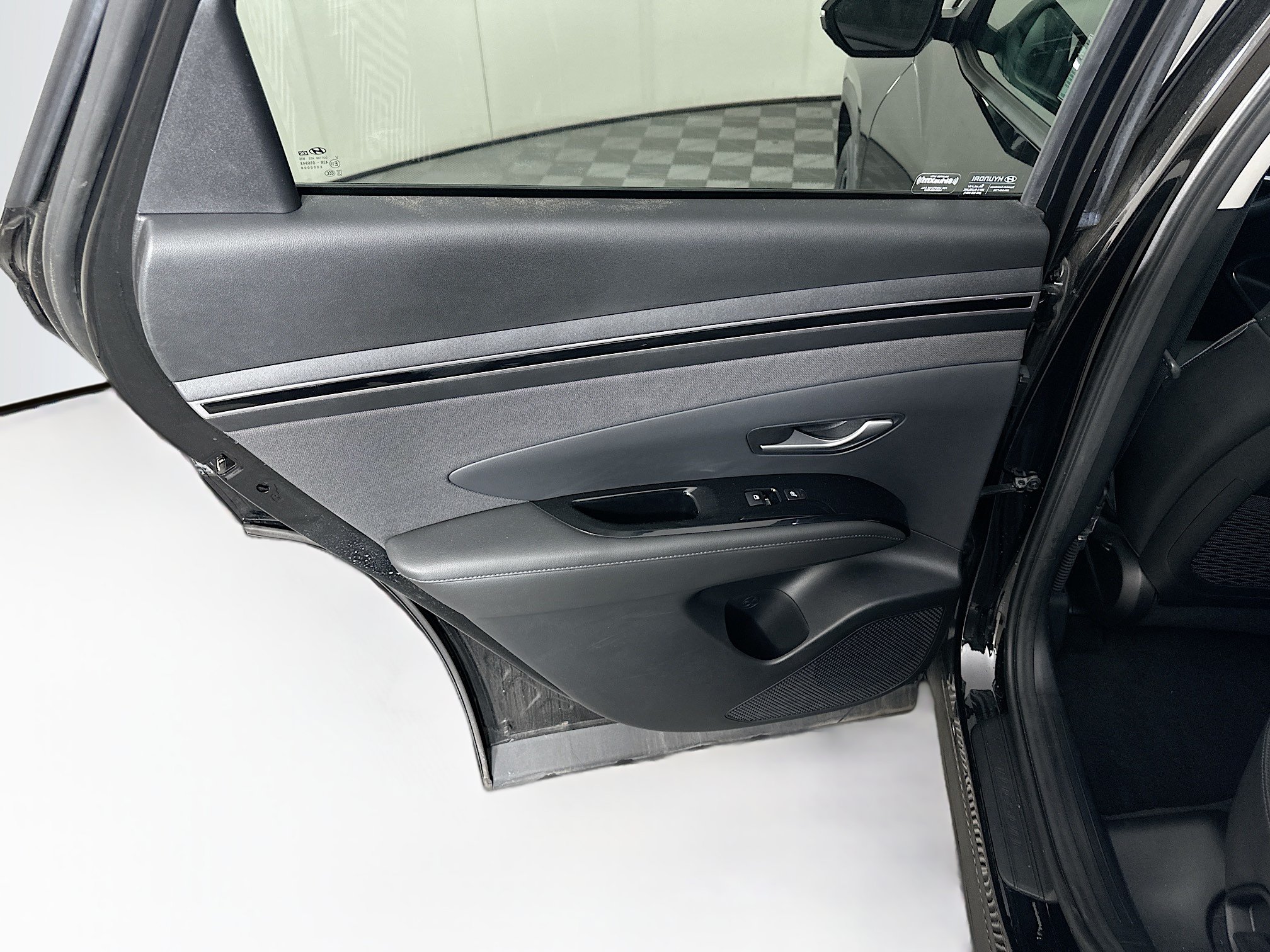 Used 2022 Hyundai Tucson Limited AWD/4WD image 28