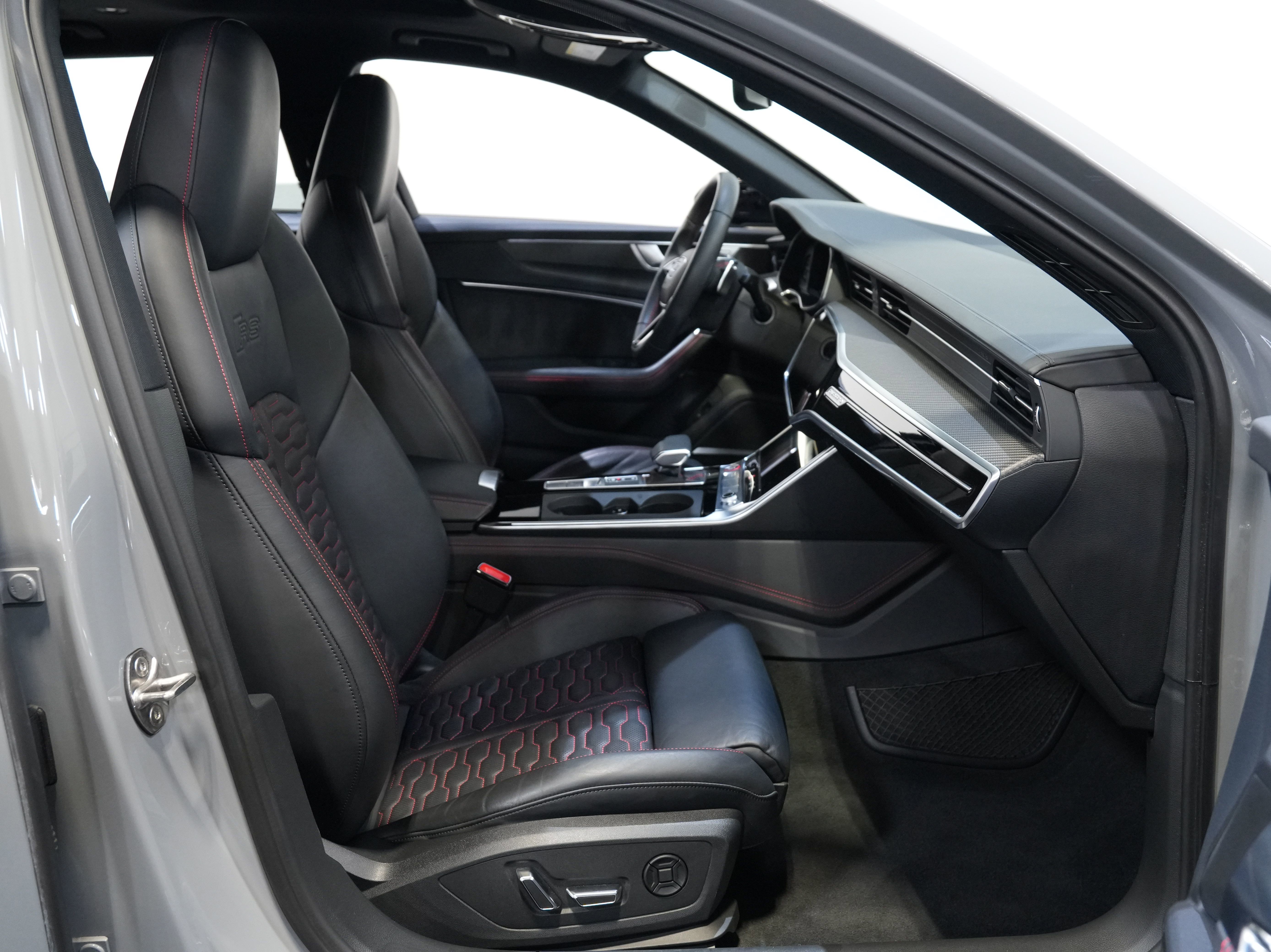 Used 2021 Audi RS 6 image 37