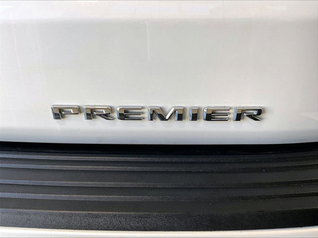 Used 2023 Chevrolet Tahoe Premier w/ Advanced Technology Package AWD/4WD image 30