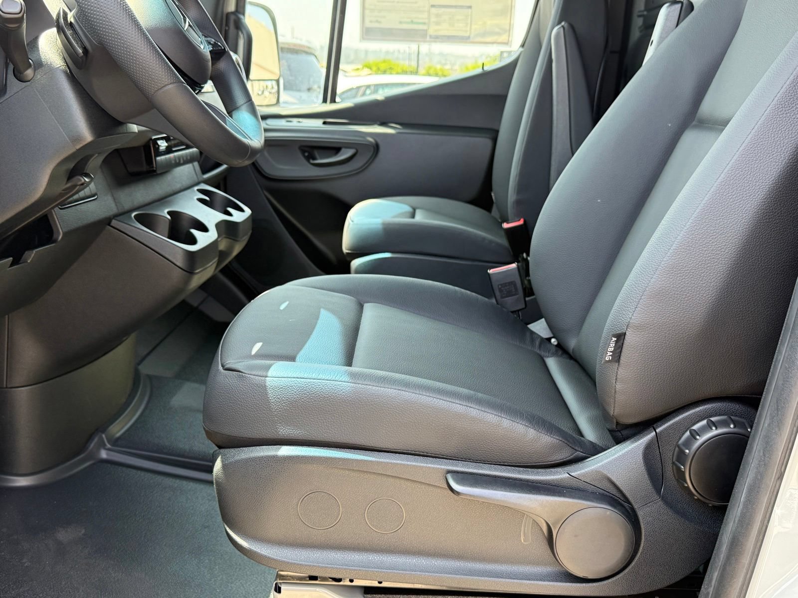 New 2026 Mercedes-Benz Sprinter 2500 image 21