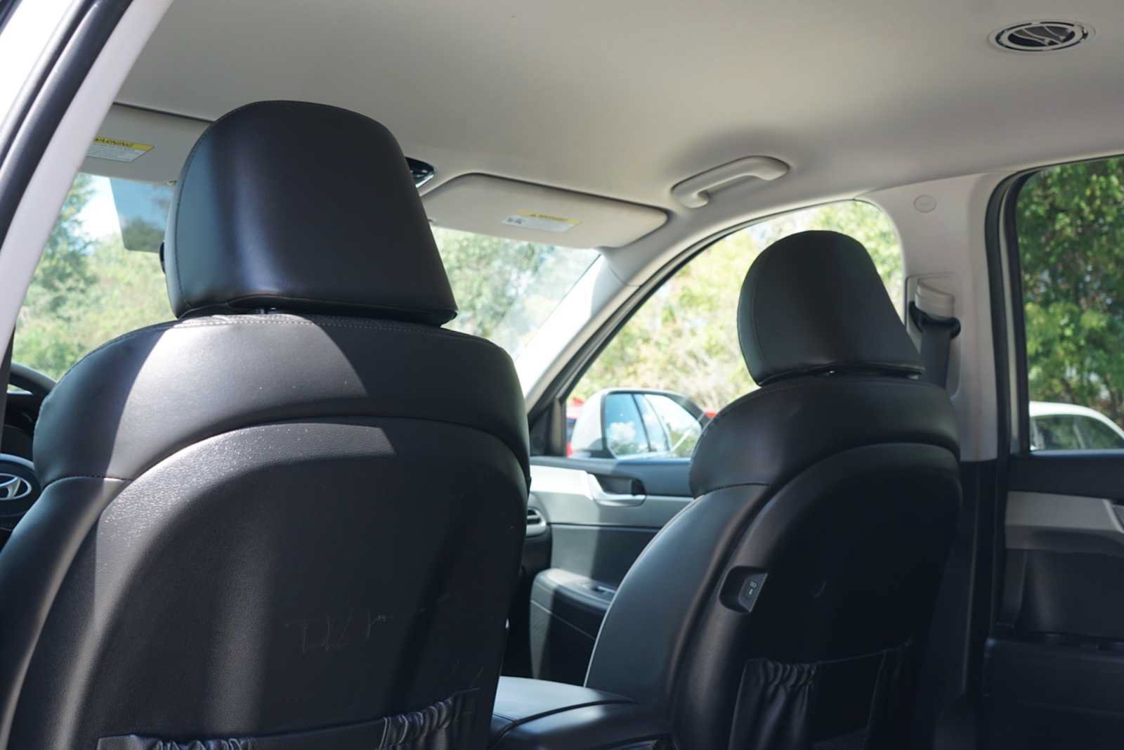 Used 2025 Hyundai Palisade SEL FWD image 19