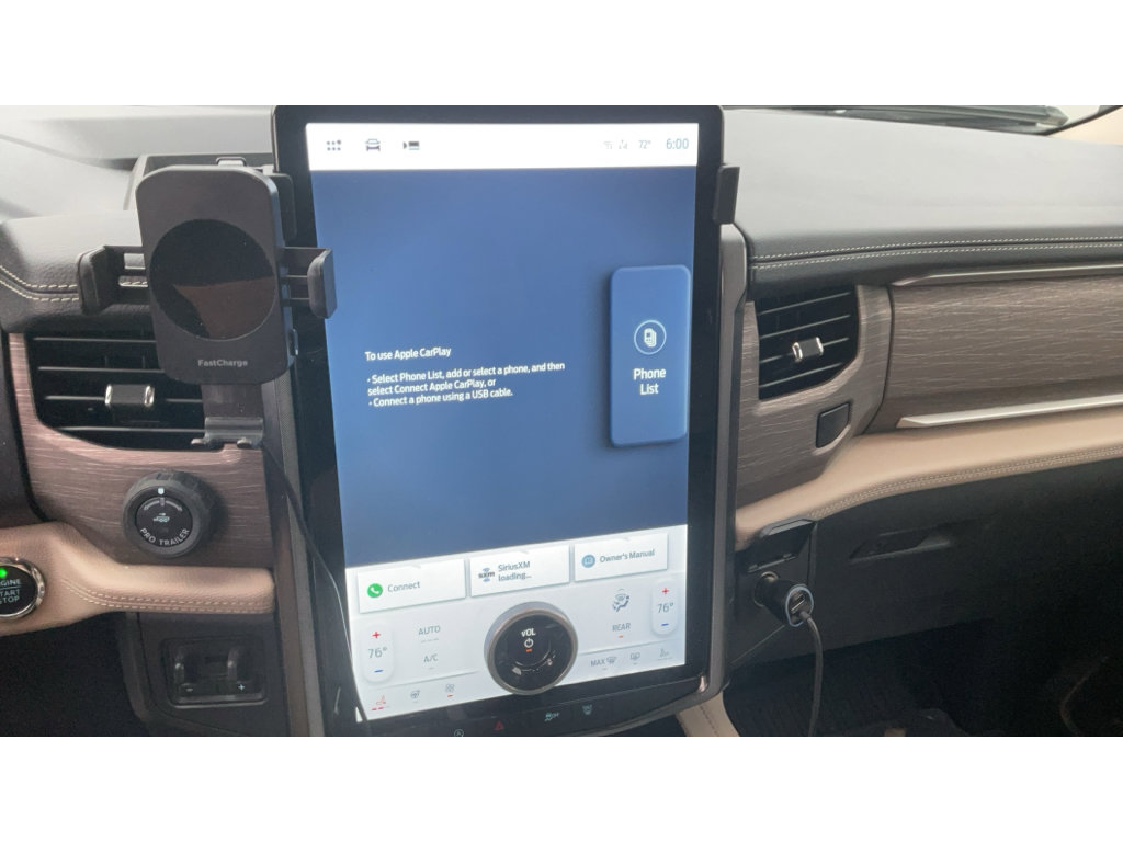 Used 2024 Ford Expedition Limited RWD image 4