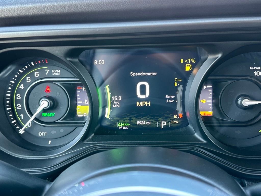 Used 2025 Jeep Wrangler Unlimited Sahara image 26