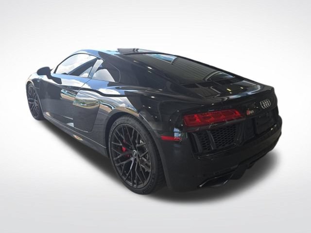 Used 2018 Audi R8 V10 w/ 20" Wheel Package RWD image 4