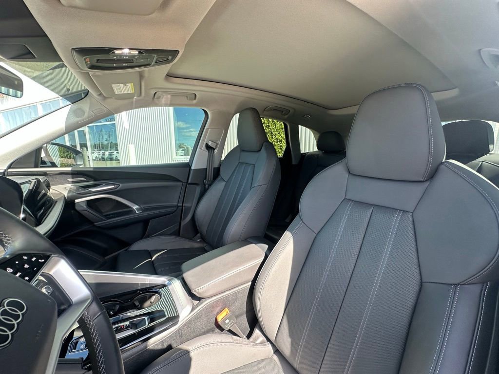 Used 2025 Audi Q5 Premium Plus image 12
