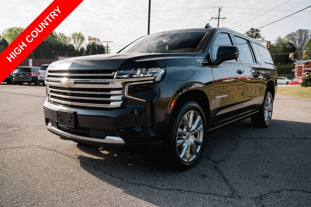 Used 2021 Chevrolet Suburban High Country AWD/4WD image 3