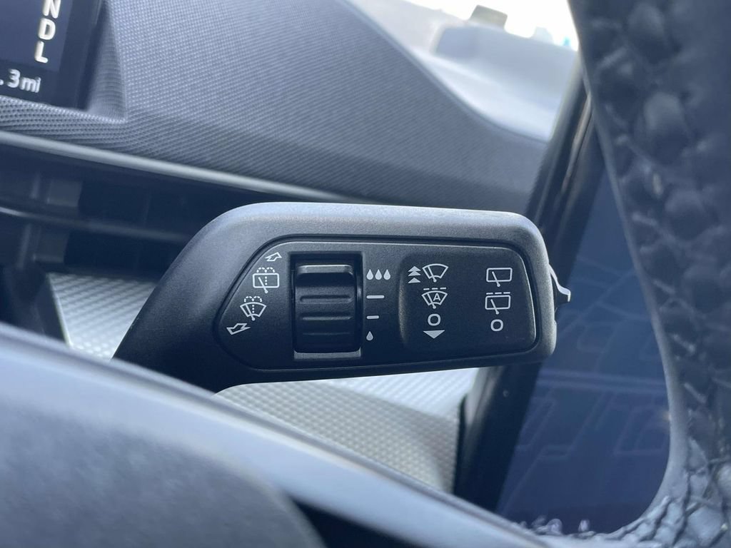 Used 2023 Ford Mustang Mach-E Select RWD image 33